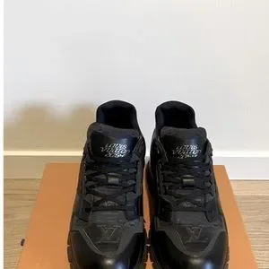 Louis Vuitton | Shoes | Louis Vuitton 254 Lv Trail Line  display picture 3